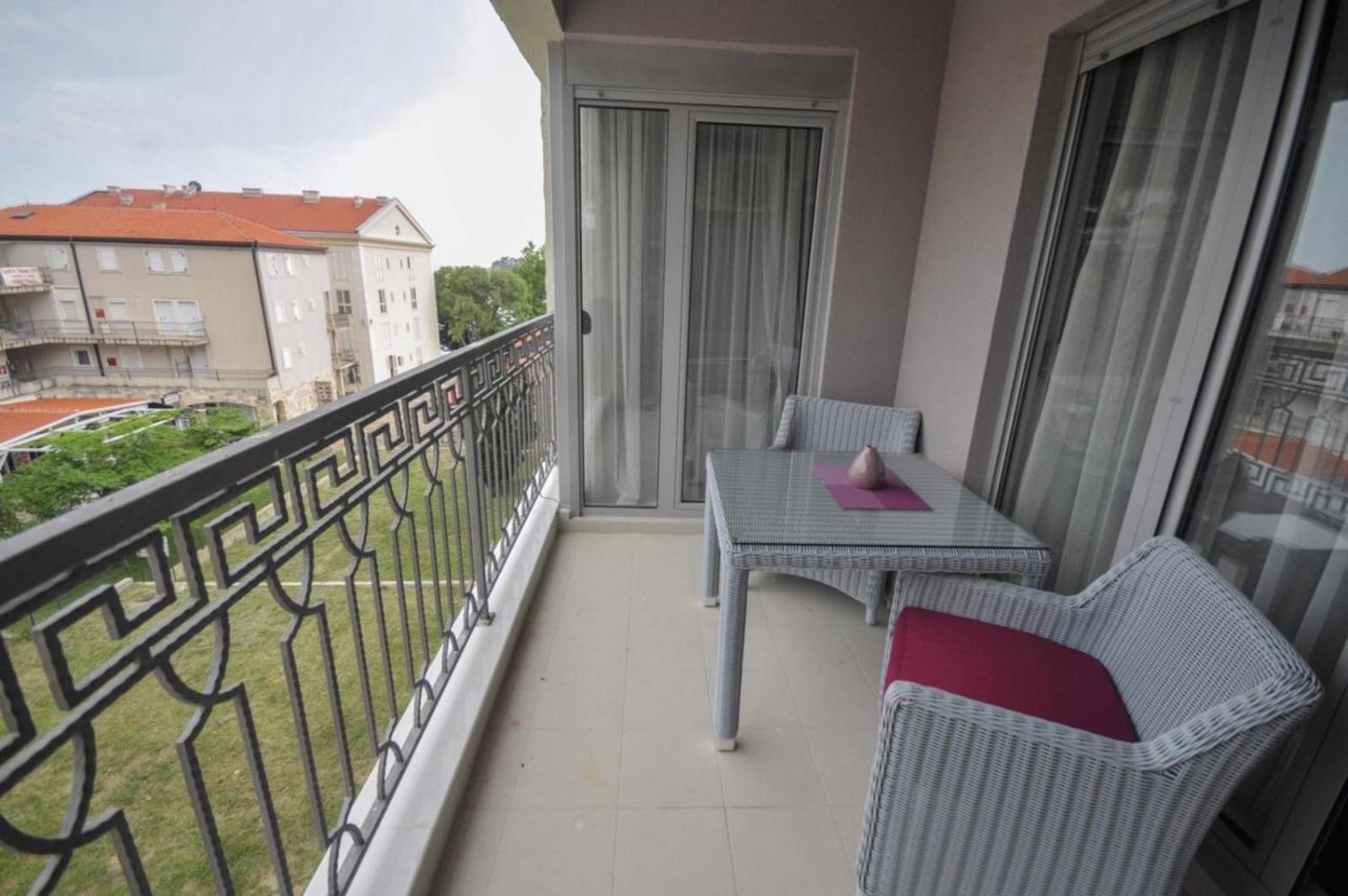 Seaside Apartments Petrovac Exteriér fotografie