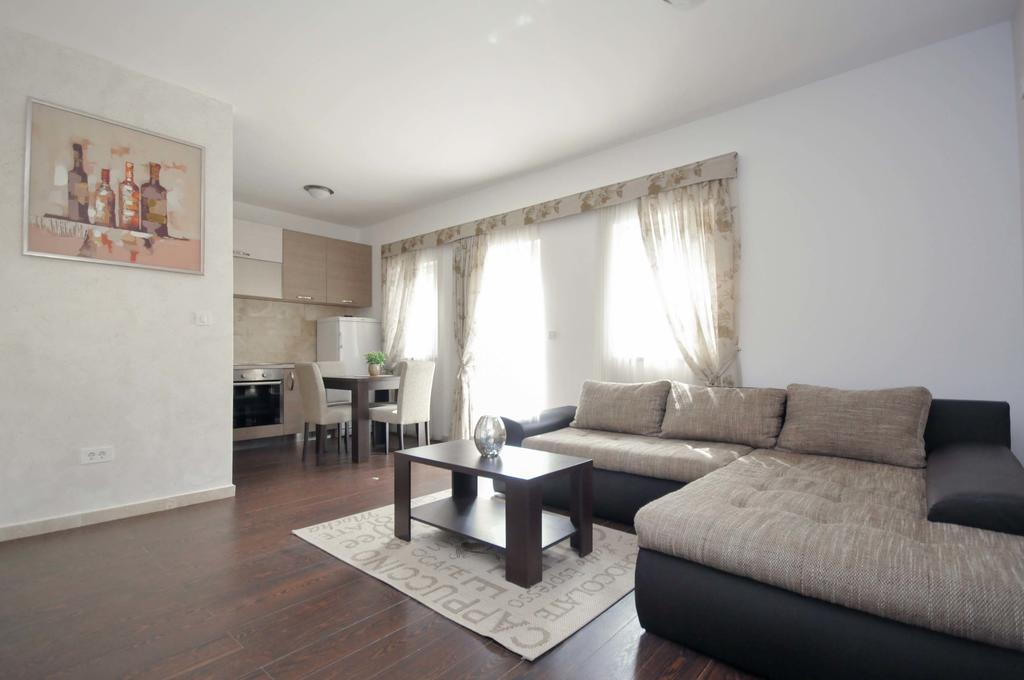 Seaside Apartments Petrovac Exteriér fotografie