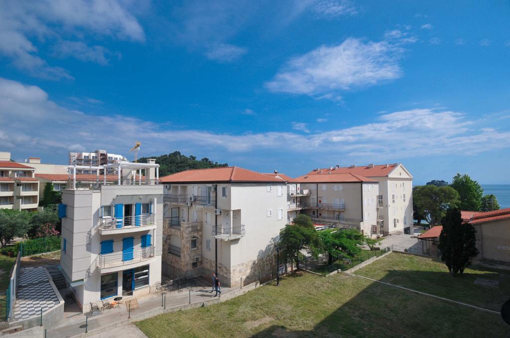 Seaside Apartments Petrovac Exteriér fotografie
